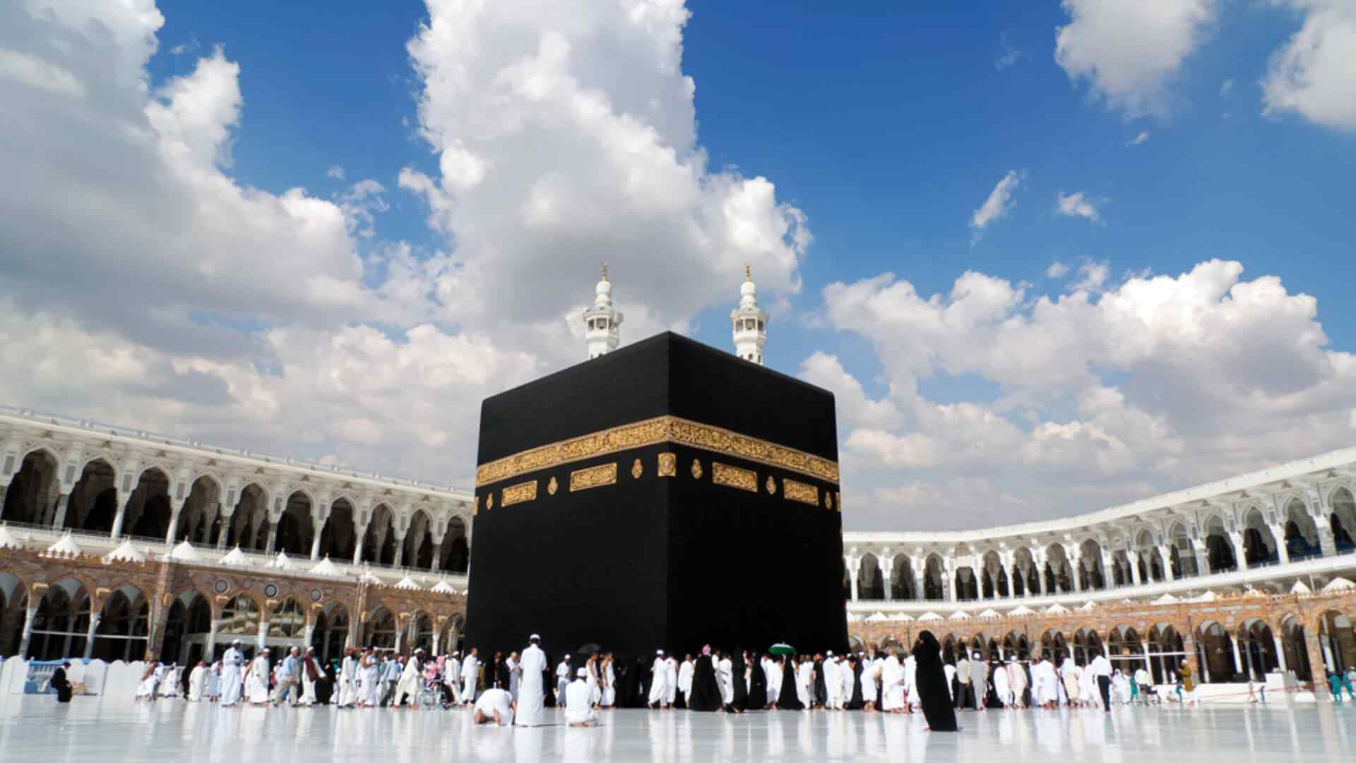 تفسير حلم العمرة للعزباء – بشرى سارة قد تغيّر حياتك!