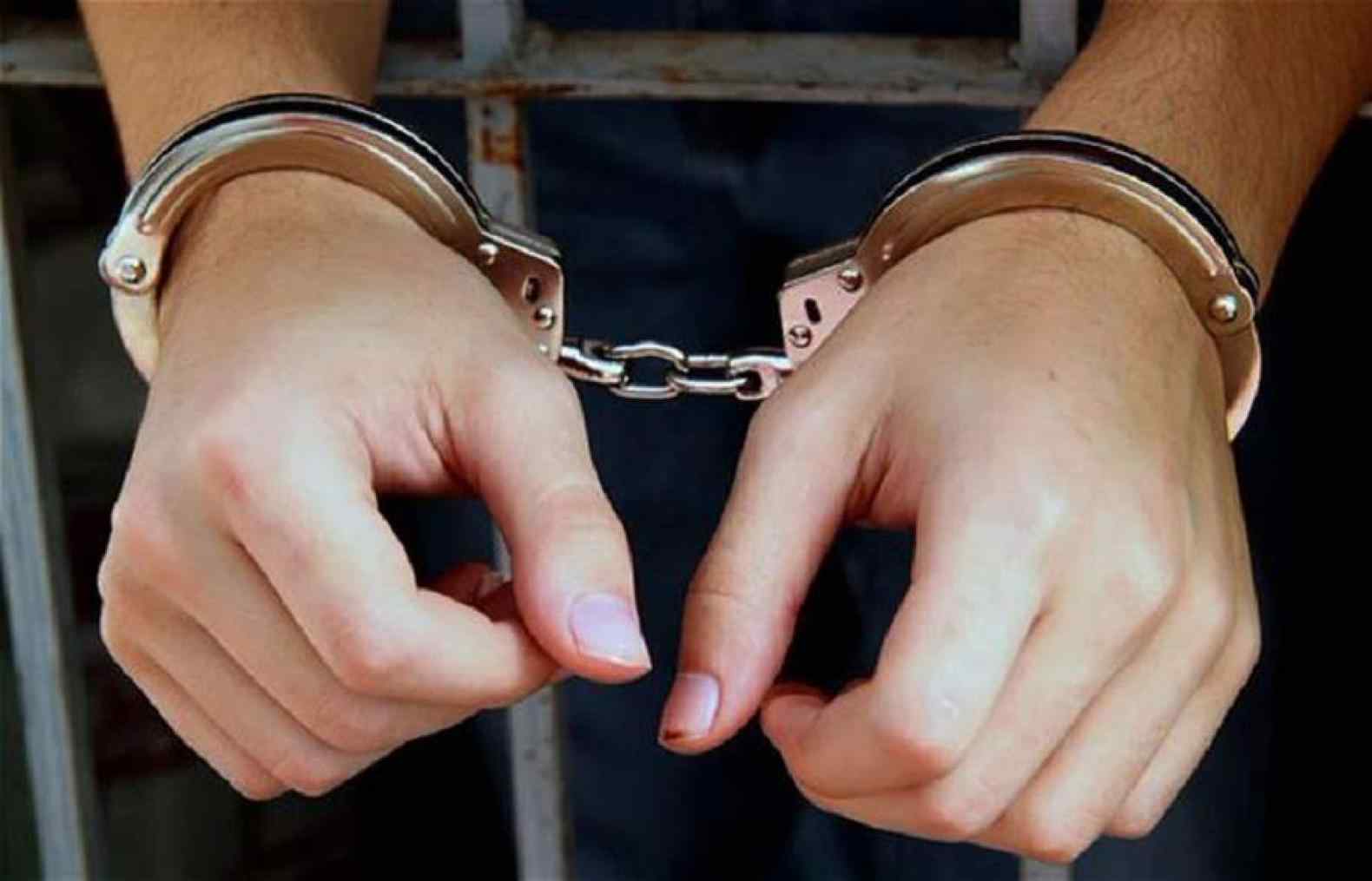 تفسير حلم الشرطة تقبض على شخص في المنام – ما معناه؟